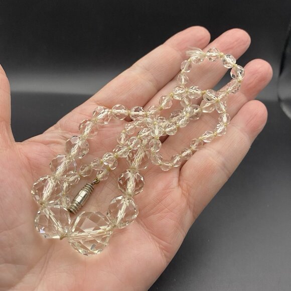 Vtg Necklace Faceted Crystals Graduated Beads 20" Hand Knotted 20" Cord Barrel - Picture 11 of 12